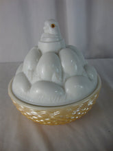 Load image into Gallery viewer, Vintage Westmoreland Chick on Egg Pile Nest Trinket Dish