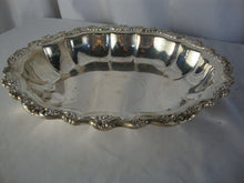 Load image into Gallery viewer, Vintage Intl Silver Countess Silverplate Oval Serving Bowl
