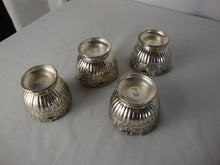 Load image into Gallery viewer, Vintage Raimond Silverplate Salt Cellars with Cobalt Blue Glass Insert Cup Set of 4