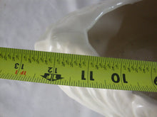 Load image into Gallery viewer, Vintage Ceramic White Swan Indoor Pot Planter