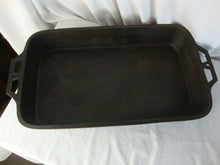 Load image into Gallery viewer, Vintage Cast Iron Lodge? Large Fish Fryer with Cutout Handles and Metal Removable Handles