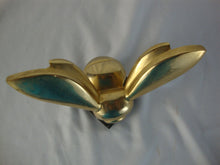 Load image into Gallery viewer, 1970s Gaston Lachaise Solid Brass Bee on Marble Square Table Figurine Paperweight