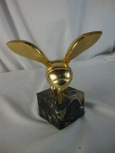 Load image into Gallery viewer, 1970s Gaston Lachaise Solid Brass Bee on Marble Square Table Figurine Paperweight