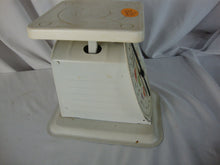 Load image into Gallery viewer, Vintage American Family Scale 24 Pounds Food Kitchen Scale