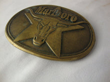 Load image into Gallery viewer, 1987 Philip Morris Marlboro Steer Oval Belt Buckle