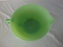 Load image into Gallery viewer, Vintage Fire King Jadeite Handled Batter Bowl with Pour Spout