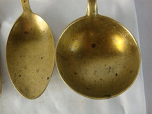 Load image into Gallery viewer, Vintage Brass 5 Piece Kitchen Utensil Set with Brass Wall Mount Hanger