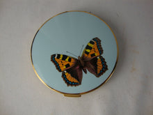 Load image into Gallery viewer, 1970's Stratton England Butterfly Motif Metal Makeup Compact