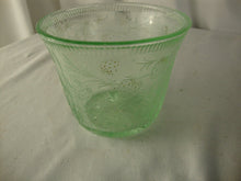 Load image into Gallery viewer, Vintage US Glass Vaseline Strawberry Motif Open Sugar Bowl