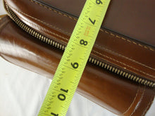 Load image into Gallery viewer, Vintage En Garde EG4 Brown Waxed Cowhide Leather Camera Bag