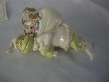 Load image into Gallery viewer, 2000 Lenox Classics Old Grinchy Claus Christmas Porcelain Ornament