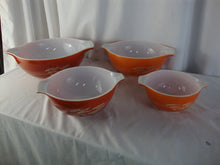 Load image into Gallery viewer, Vintage Pyrex Autumn Harvest Cinderella Nesting Mixing Bowl Set of 4