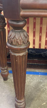 Load image into Gallery viewer, Sofa Table