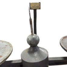 Load image into Gallery viewer, 1955 Torsion Balance Co Scale