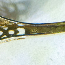 Load image into Gallery viewer, Vintage 14K Gold Green Stone Cluster Cocktail Ring, Size 8