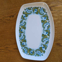 Load image into Gallery viewer, Retro Melmac Blue/Avocado Green Floral (6) Dinner Plates and (1) Rectangle Serving Platter