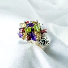Load image into Gallery viewer, Vintage Ana Silver Co. Semi-Precious Gem Cluster Artist Ring, Size 9