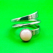 Load image into Gallery viewer, Vintage Dominique Dinouart DDD Sterling Silver Rose Quartz Wrap Band Ring, Size 9