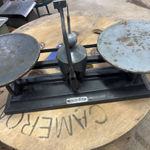 Load image into Gallery viewer, 1955 Torsion Balance Co Scale