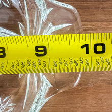 Load image into Gallery viewer, Vintage Anchor Hocking Early American Star of David Pattern Pressed Glass Pickle Dish