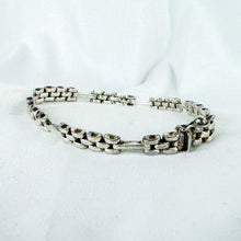 Load image into Gallery viewer, Vintage Sterling Silver Avanti 7.5 Inch Bracelet