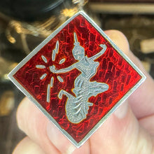Load image into Gallery viewer, Vintage Sterling Silver & Red Siam Motif Cuff Links