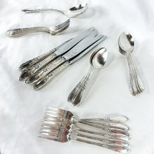 Load image into Gallery viewer, Vintage Oneida Heirloom Sterling Silver Virginia Pattern Flatware Set, 30 pcs.