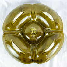 Load image into Gallery viewer, Vintage McCoy Pottery "906" Moss Green 5-Section Serving Platter