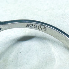Load image into Gallery viewer, Vintage Sterling Silver Clear Stone Ring, Size 8