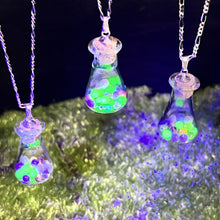 Load image into Gallery viewer, Necklace, Sterling, 22", Mini Hooper Marbles in Erlenmeyer Vial