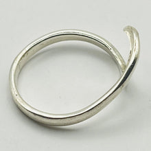 Load image into Gallery viewer, Ring, Sterling Silver Wave, Size 8.25