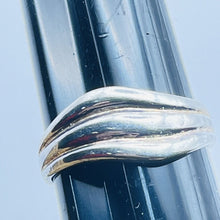 Load image into Gallery viewer, Ring, Sterling Silver, Three Band Wave, Size 9.5