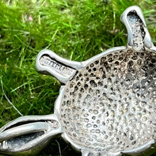 Load image into Gallery viewer, Pendant, Sterling Silver, Vintage Pineapple Turtle