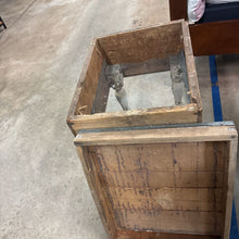 Load image into Gallery viewer, *Handcrafted Outdoor Planter/End Table