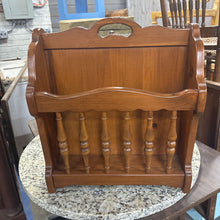 Load image into Gallery viewer, Vintage Ethan Allen Antiqued Old Tavern Pine Double Magazine Newspaper Rack