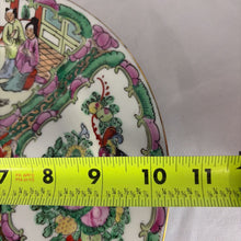 Load image into Gallery viewer, Beautiful Gold Trim Plate, Rose Medallion with lovely scenes