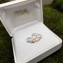Load image into Gallery viewer, Lapel Pin, Sterling Silver, Black Hills Gold Leaves, Motorcycle