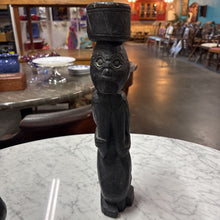 Load image into Gallery viewer, Vintage African folk art carvings - pair