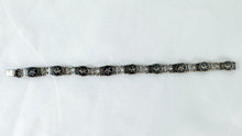 Load image into Gallery viewer, Vintage Sterling Silver Siam Motif Bracelet