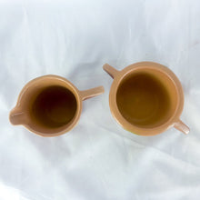 Load image into Gallery viewer, Vintage Roseville Snowberry Creamer & Sugar Set