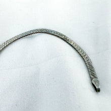 Load image into Gallery viewer, Vintage Sterling Silver Herringbone Chain Bracelet, 7 inches