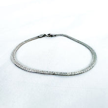 Load image into Gallery viewer, Vintage Sterling Silver Herringbone Chain Bracelet, 7 inches
