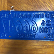 Load image into Gallery viewer, 1973 South Carolina 26 Ton Truck 66647 Car Tag Automobile License Plate