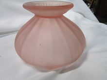 Load image into Gallery viewer, Vintage Federal Glass Frosted Pink Glass Pedestal Console Bowl