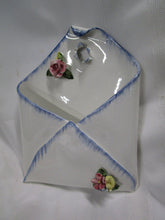 Load image into Gallery viewer, Vintage Capodimonte Italy Folded Floral Envelope Wall Pocket
