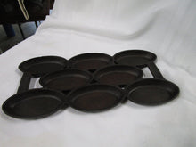 Load image into Gallery viewer, Antique #4 Cast Iron 8 Slot 3-2-3 Oval Baking Pan