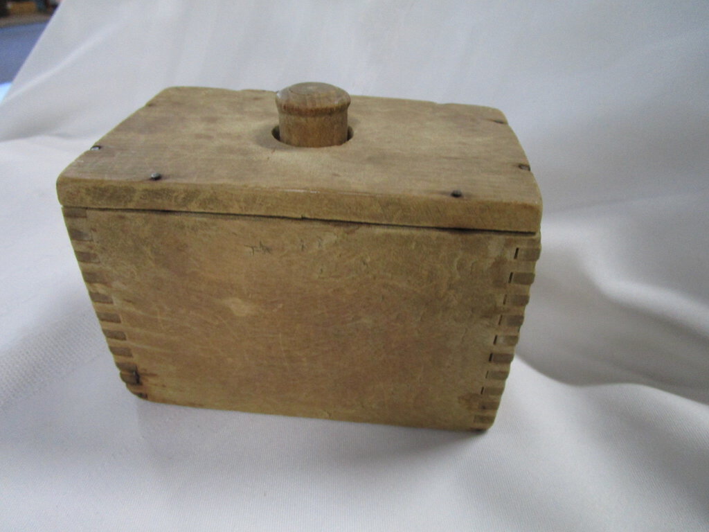 Antique Solid Dovetailed Wood Butter Mold Press – Standpipe Antiques
