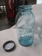 Load image into Gallery viewer, Vintage (1923-1933) Ball Perfect Mason Half Gallon Jar with Lid