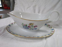 Load image into Gallery viewer, Vintage Carlsbad Bohemia Brigitta Gravy Sauce Boat with Attached Underplate
