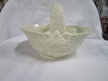 Load image into Gallery viewer, White Capodimonte Rose Basket